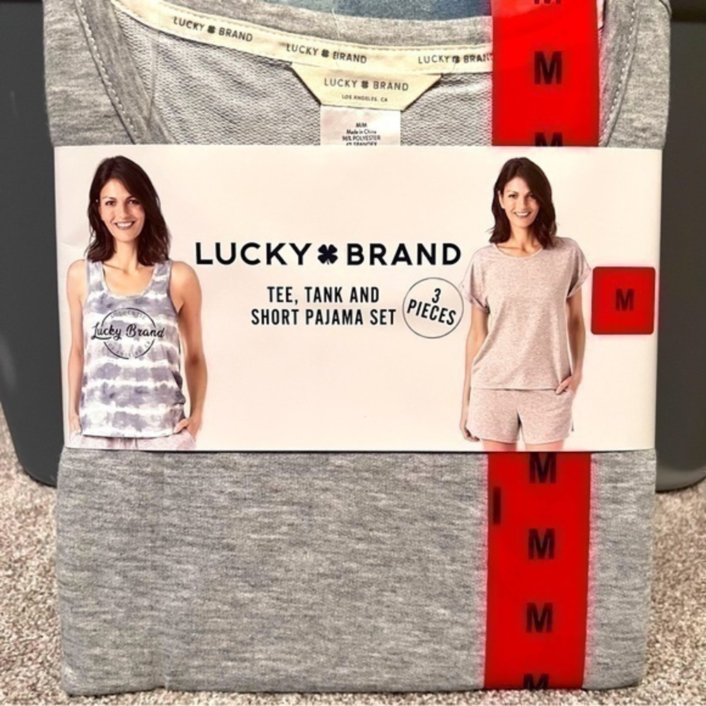 NWT Lucky Brand women’s three piece pajama set